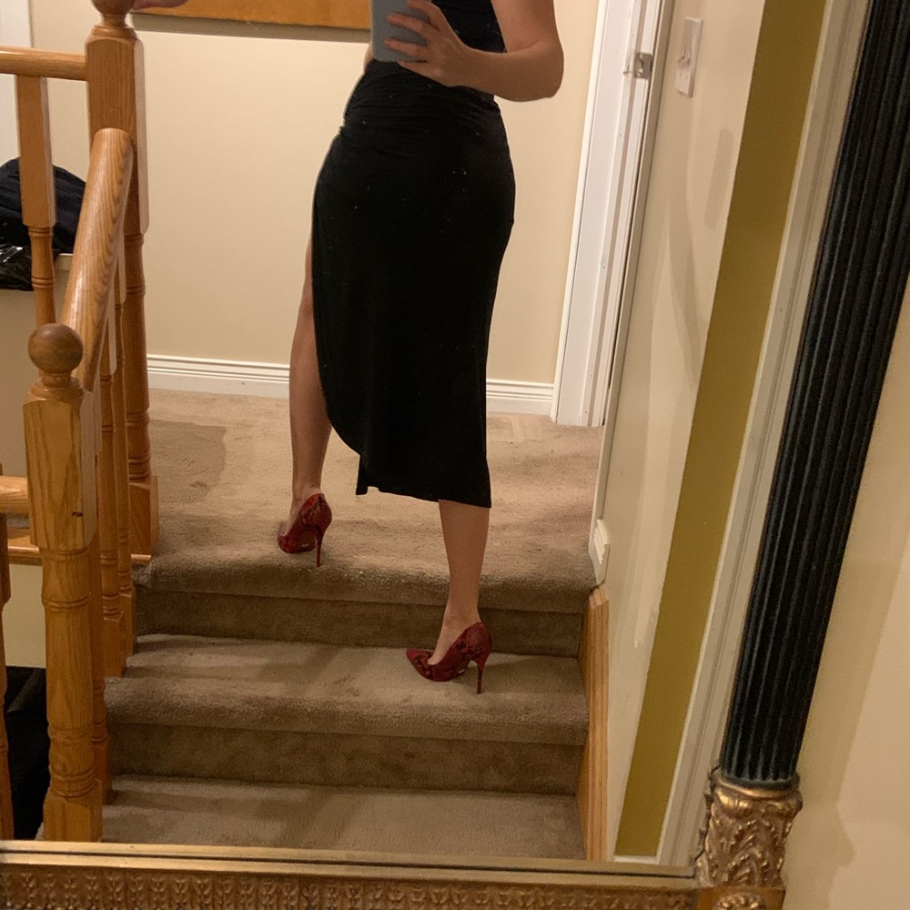 Black slit Mendocino skirt
